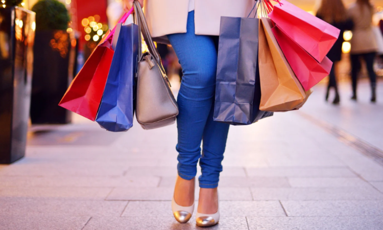 Top 10 Must-Visit Shops in Canada for Shoppers